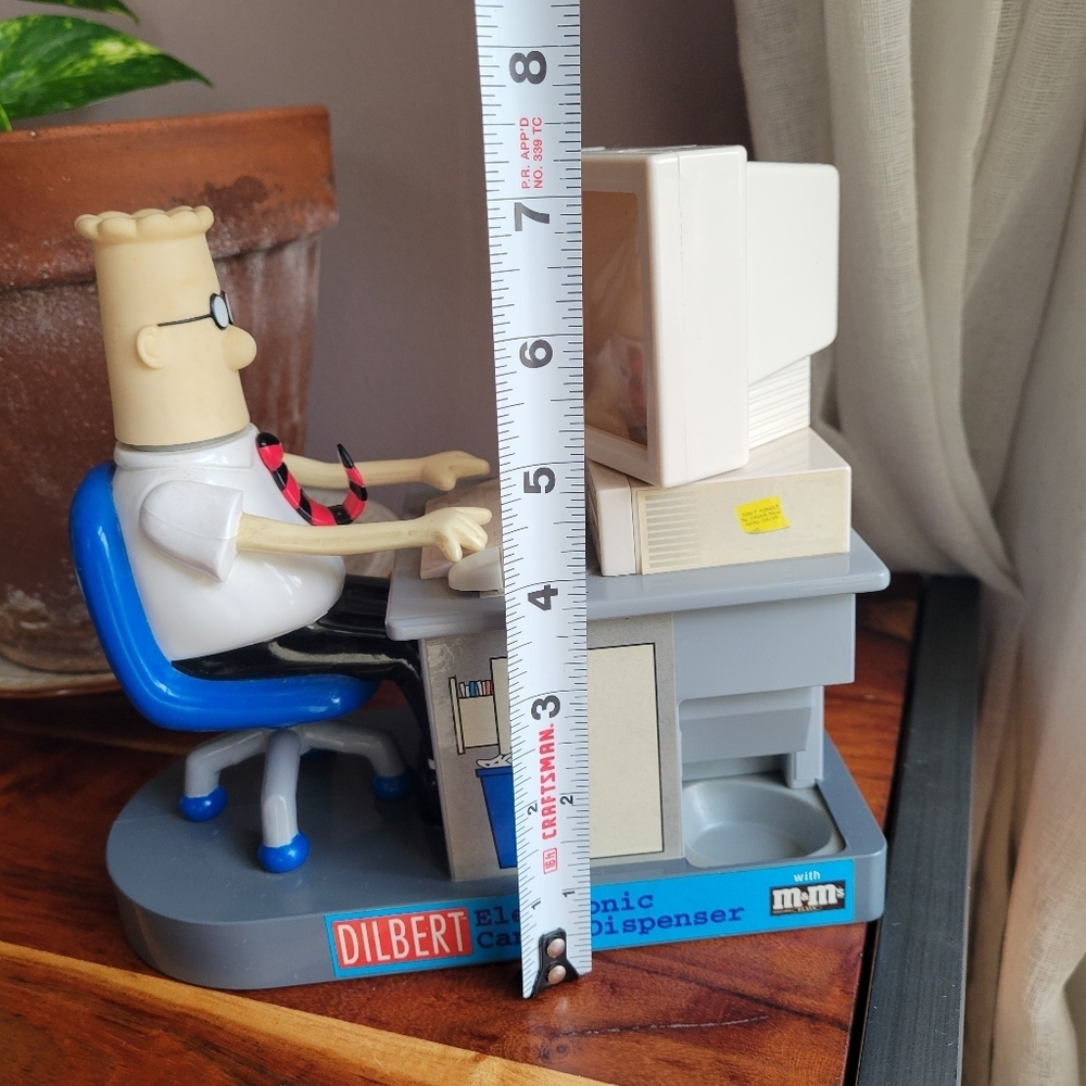 DILBERT 1998 Electronic M&M Candy Dispenser Computer Office Desk As Is - Picture 9 of 14